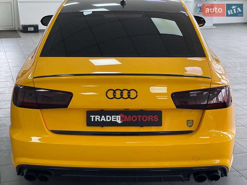Седан Audi S6 2015 в Киеве