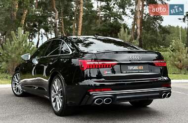 Седан Audi S6 2021 в 