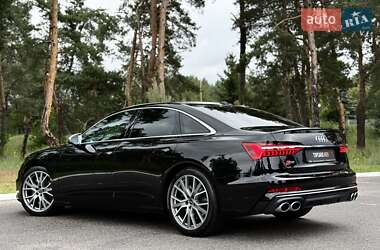 Седан Audi S6 2021 в 