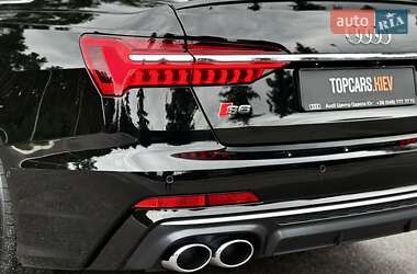 Седан Audi S6 2021 в 