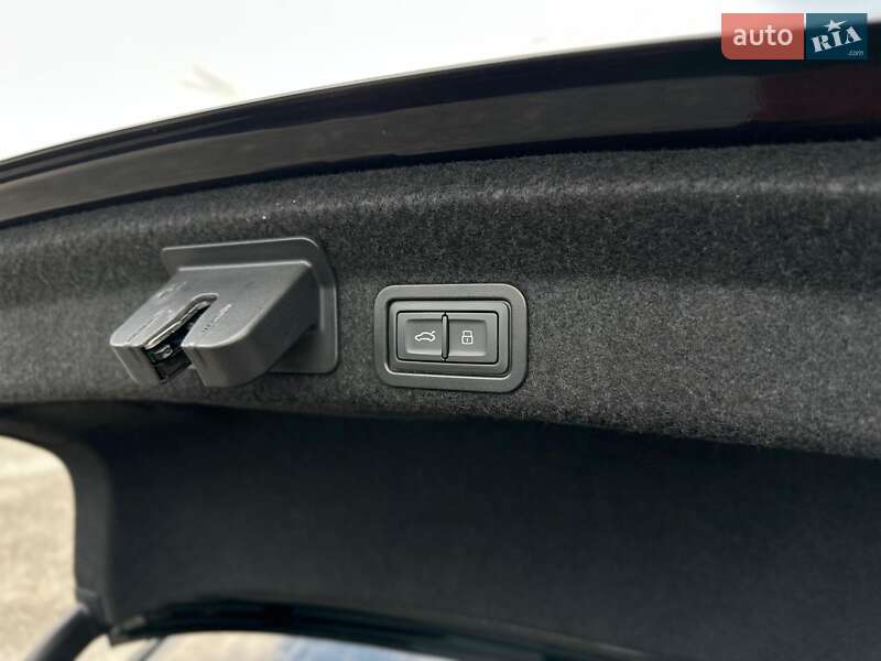 Седан Audi S6 2020 в Киеве