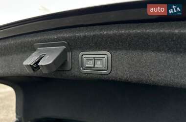 Седан Audi S6 2020 в 