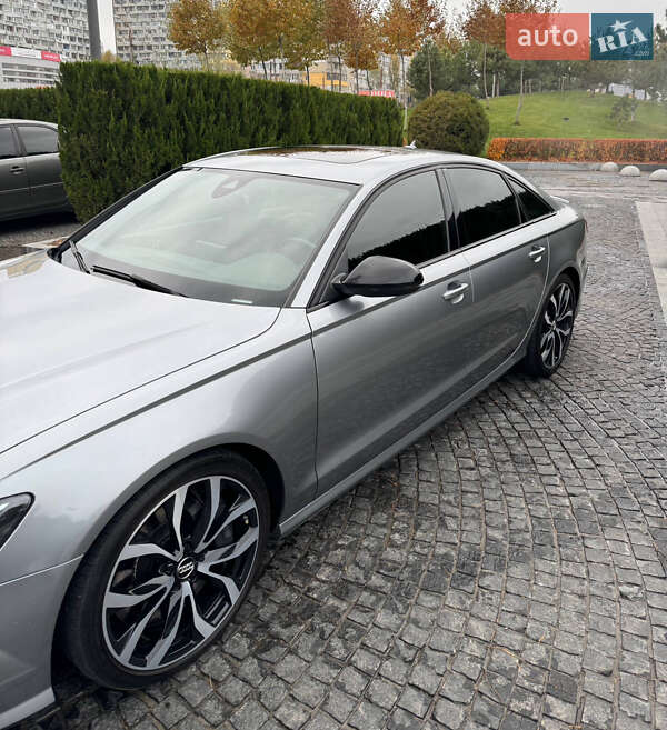 Седан Audi S6 2014 в Днепре