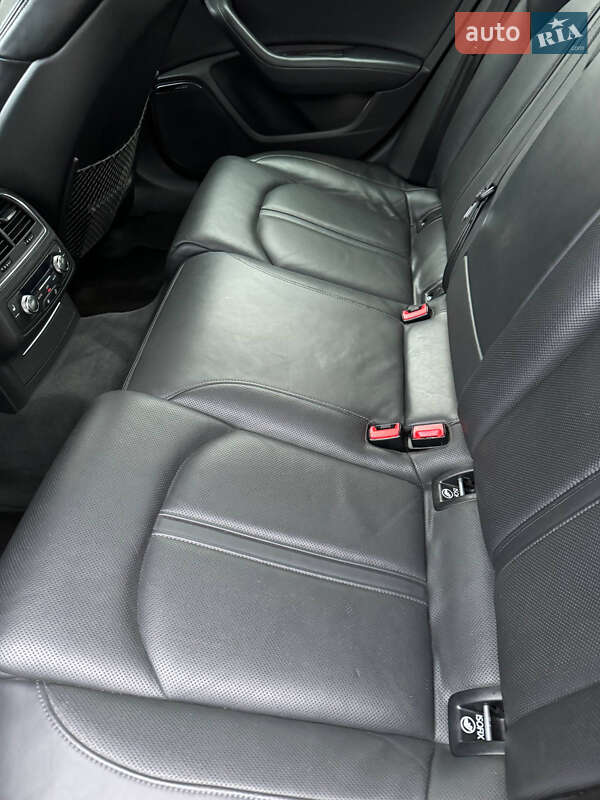 Седан Audi S6 2014 в Днепре