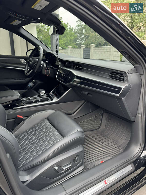 Седан Audi S6 2020 в Киеве