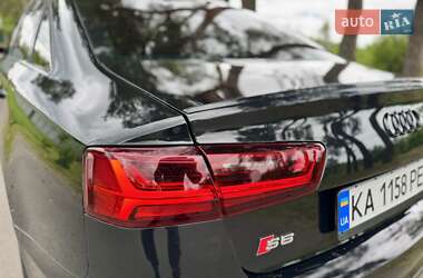 Седан Audi S6 2016 в 