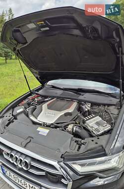 Седан Audi S6 2020 в 