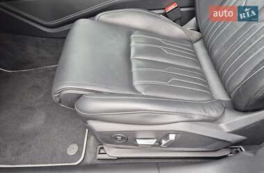 Седан Audi S6 2020 в 