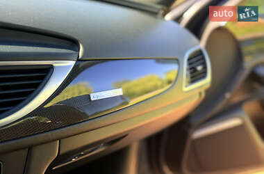 Седан Audi S6 2016 в 