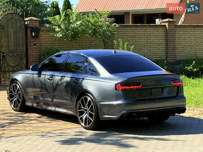 Седан Audi S6 2016 в Киеве