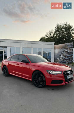 Седан Audi S6 2012 в 