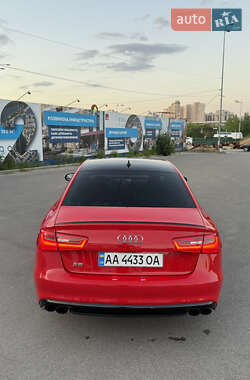 Седан Audi S6 2012 в 
