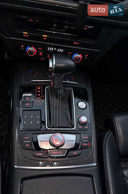 Седан Audi S6 2012 в 
