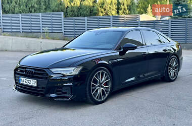 Седан Audi S6 2021 в 