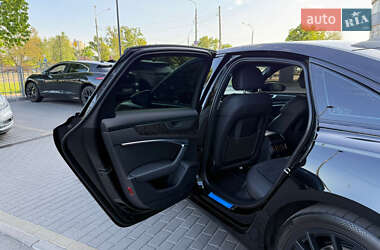 Седан Audi S6 2022 в 