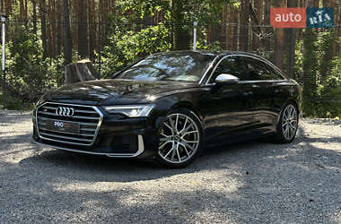 Седан Audi S6 2022 в Гостомелі