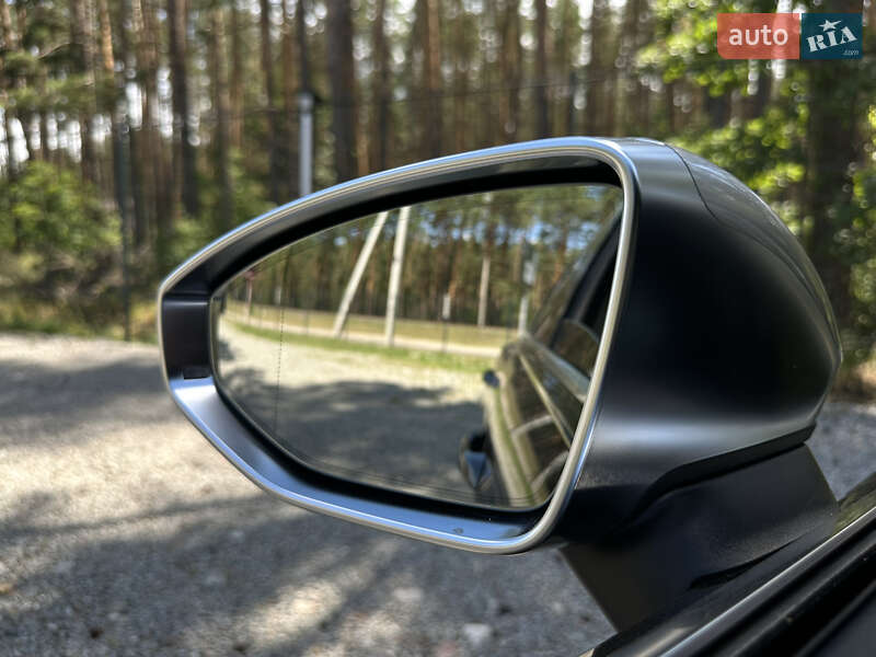 Седан Audi S6 2022 в Гостомелі