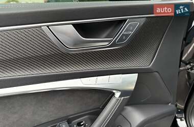 Седан Audi S6 2021 в 