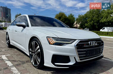 Седан Audi S6 2019 в 
