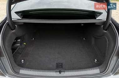 Седан Audi S6 2022 в 