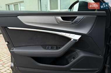 Седан Audi S6 2022 в 