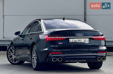 Седан Audi S6 2020 в 