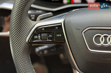Седан Audi S6 2021 в 