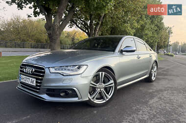 Седан Audi S6 2013 в Днепре
