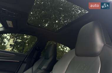 Седан Audi S6 2021 в 
