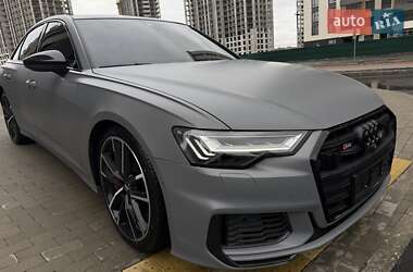 Седан Audi S6 2021 в 