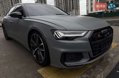 Седан Audi S6 2021 в 