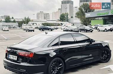 Седан Audi S6 2016 в 