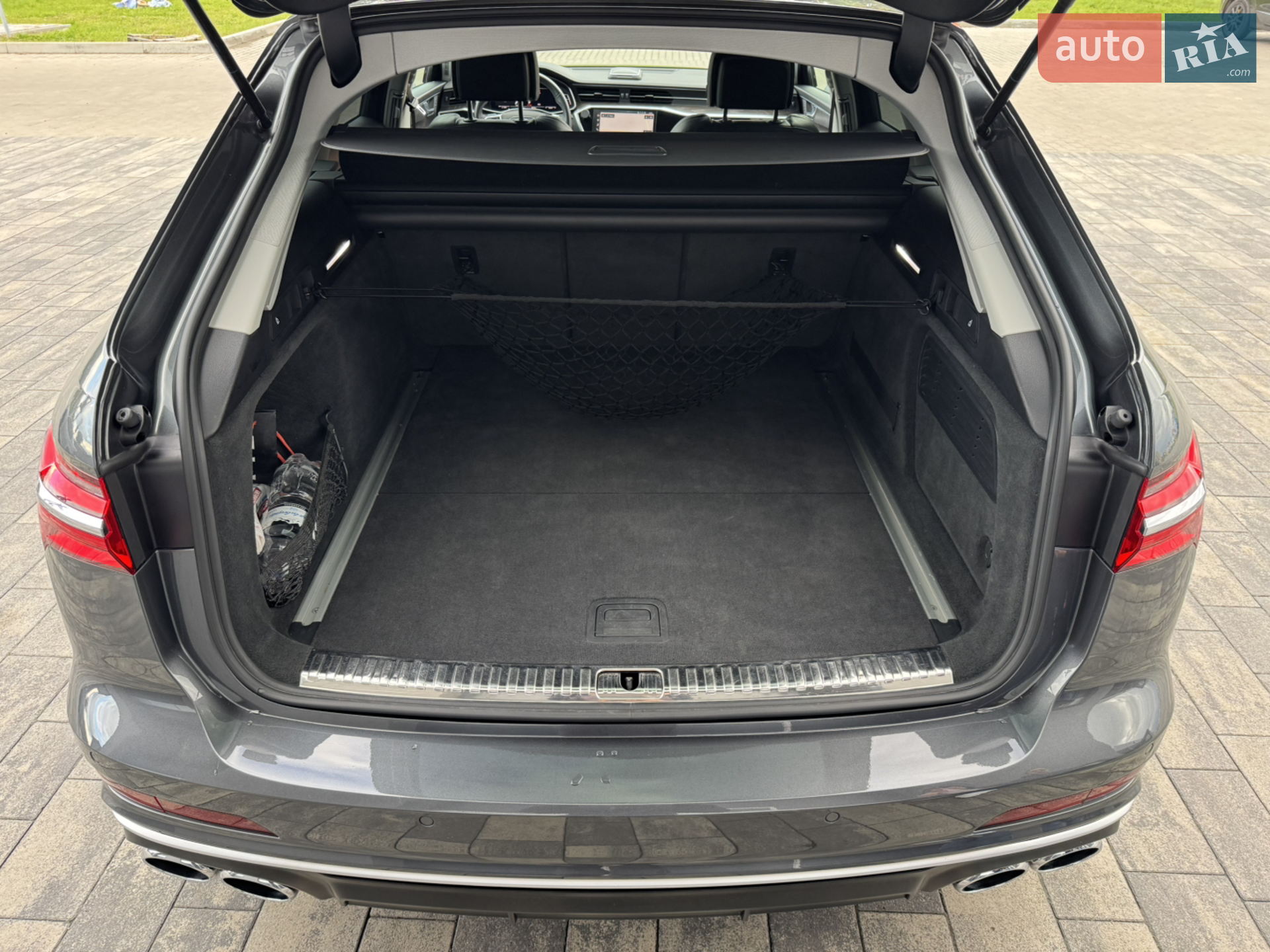 2019 Audi S6 - мініатюра 18