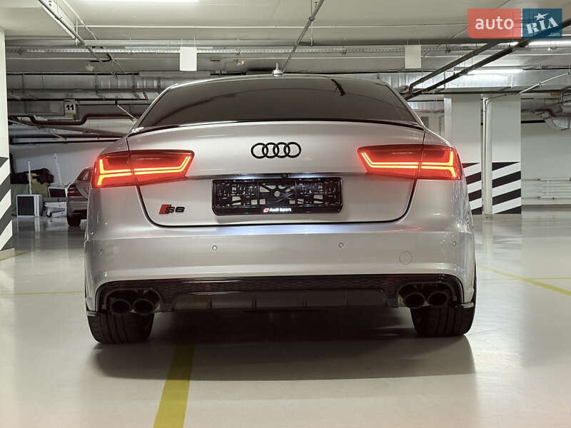 Седан Audi S6 2016 в Киеве