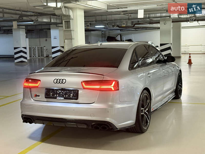 Седан Audi S6 2016 в Киеве