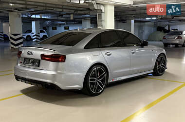 Седан Audi S6 2016 в 