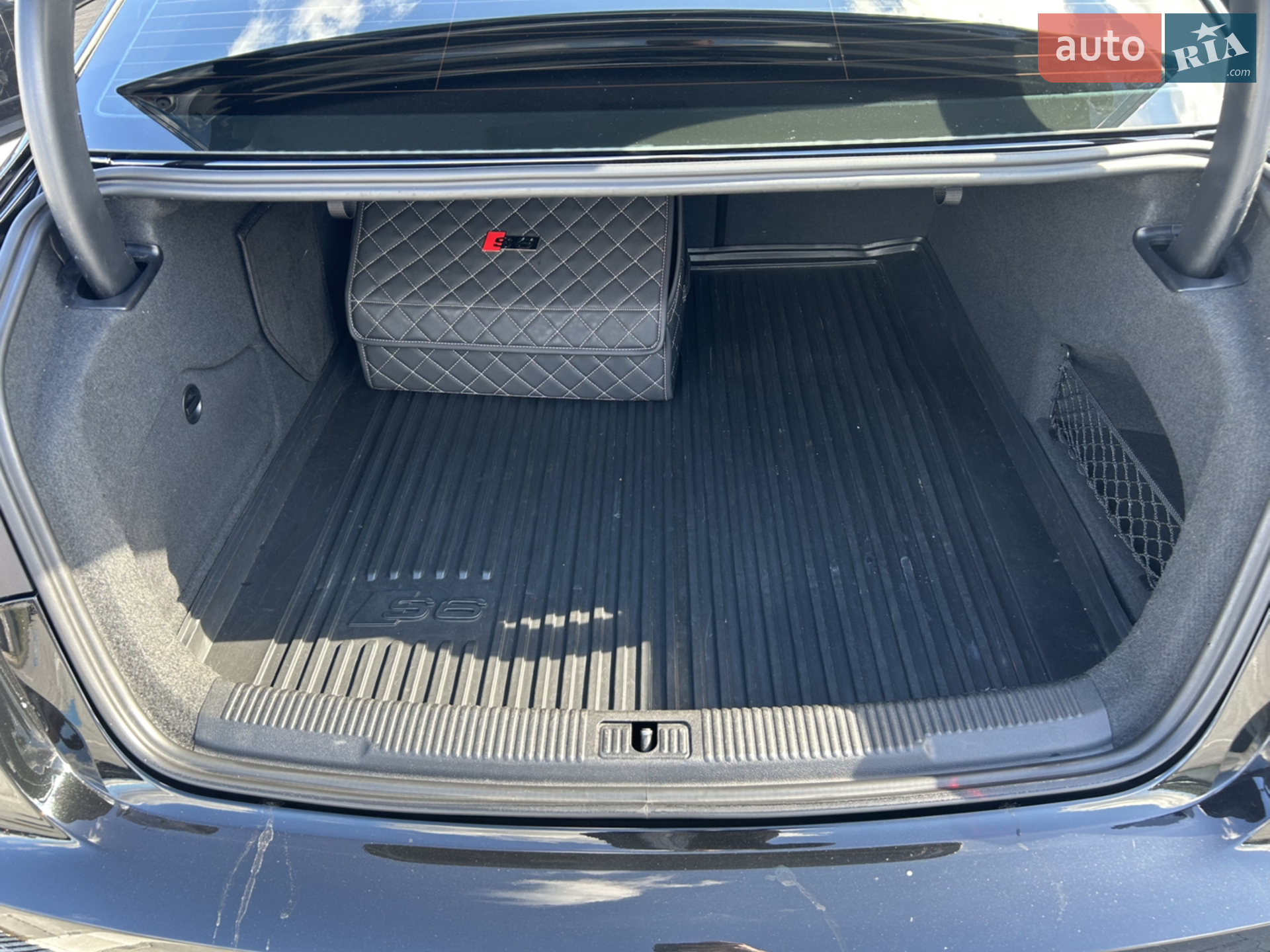 2015 Audi S6 - мініатюра 21