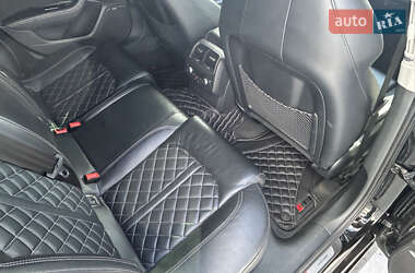 Седан Audi S6 2015 в 