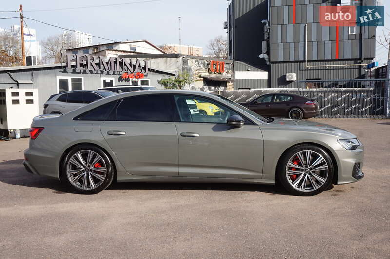 Седан Audi S6 2023 в Одесі
