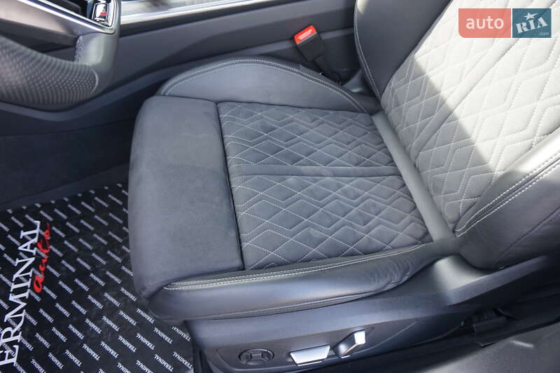 Седан Audi S6 2023 в Одесі