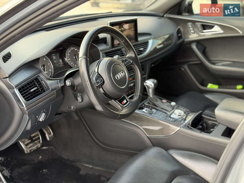 Седан Audi S6 2014 в Киеве
