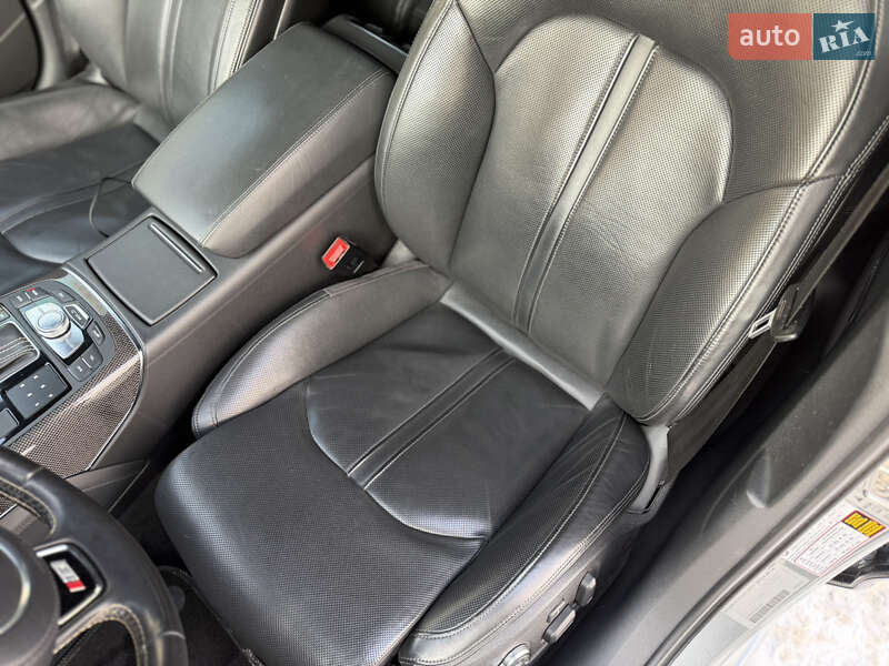 Седан Audi S6 2014 в Киеве