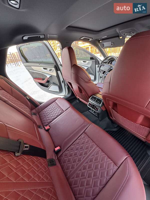 Седан Audi S6 2019 в Киеве