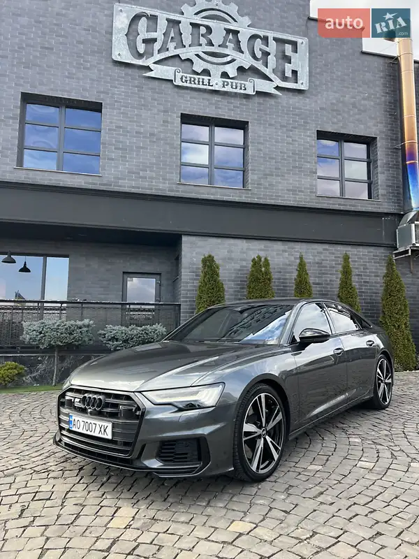 Audi S6