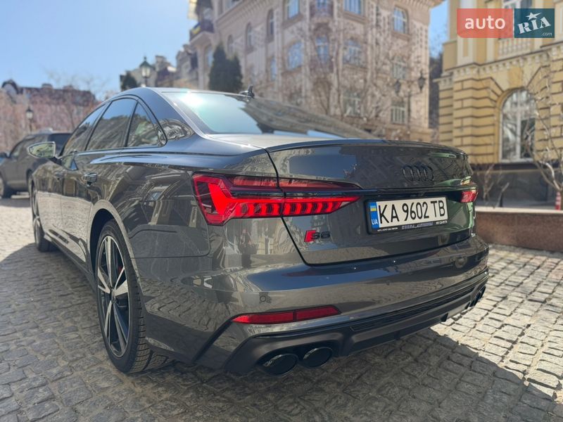 Седан Audi S6 2023 в Києві
