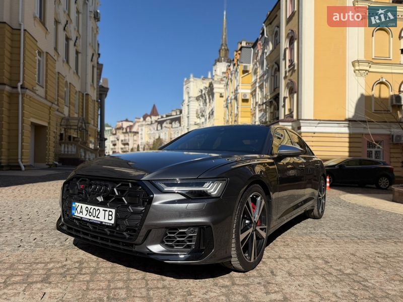 Седан Audi S6 2023 в Києві