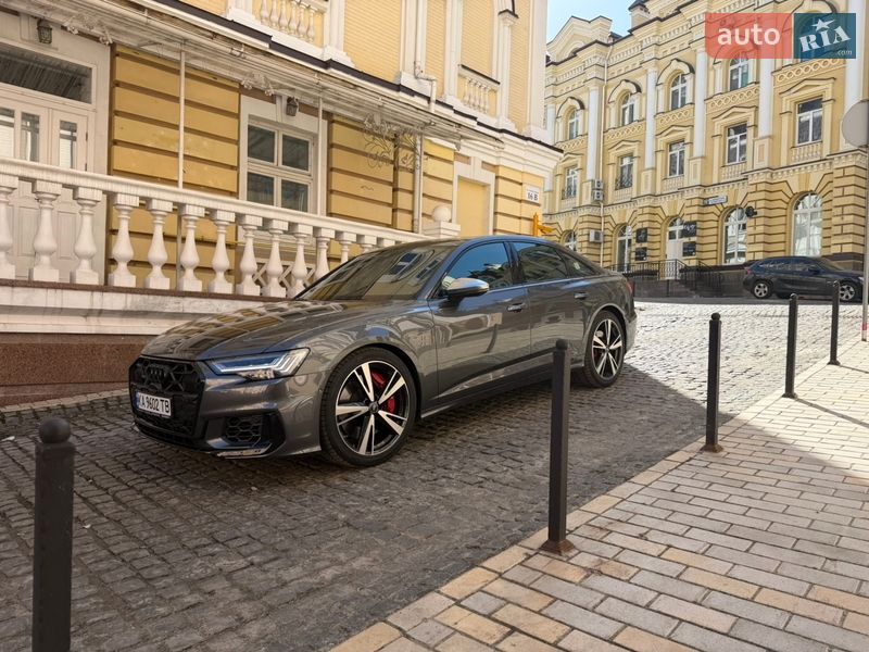 Седан Audi S6 2023 в Києві