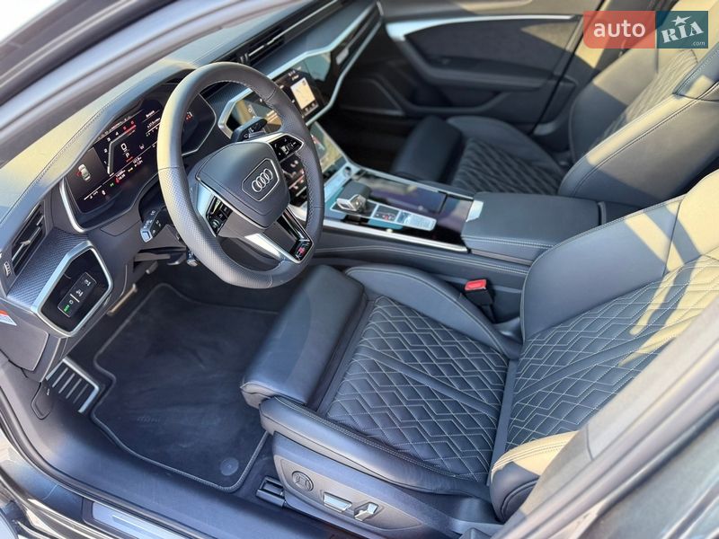 Седан Audi S6 2023 в Києві