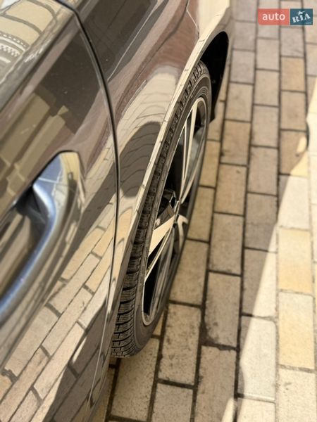 Седан Audi S6 2023 в Києві