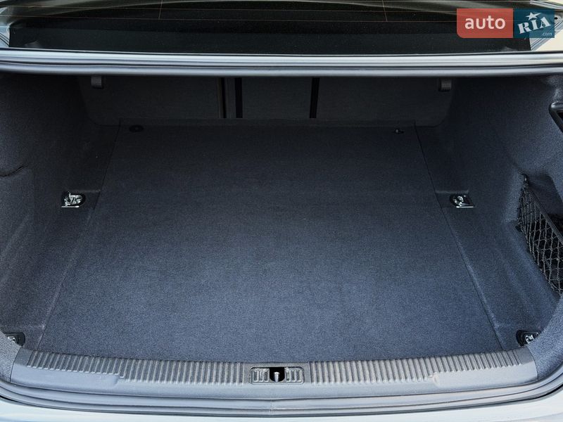 Седан Audi S6 2014 в Киеве